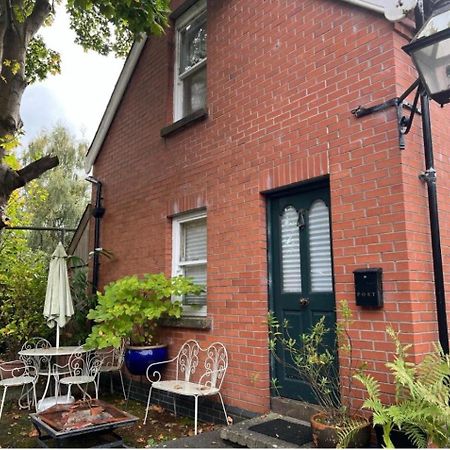 Self Contained Coach House In Leafy South Belfast The Location Is Not Accurate Apartment Ngoại thất bức ảnh